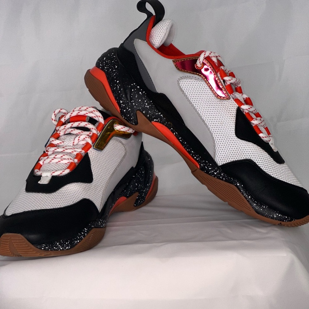 EUC PUMA Thunder Electric Men’s Shoe Size 9.5